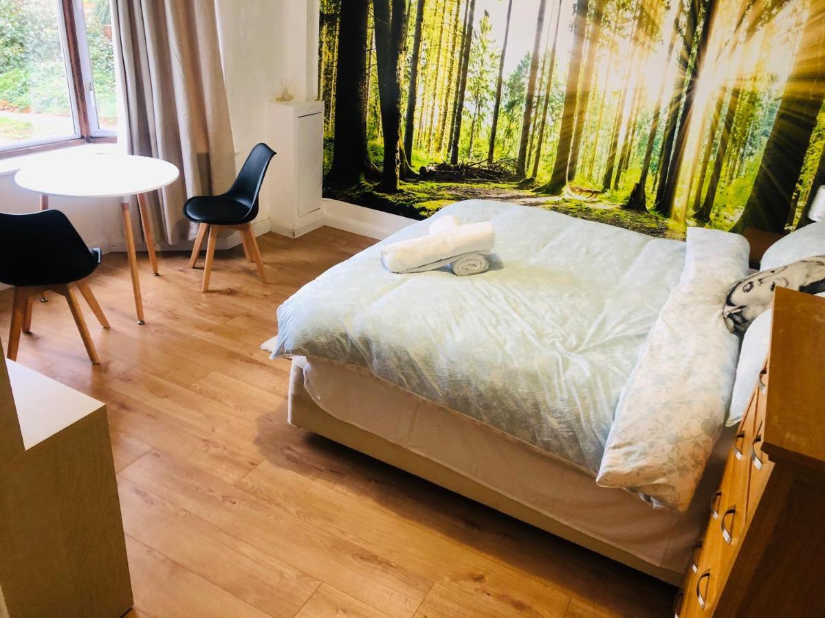 Amazing Quiet Garden House Near London Luton Airport Daire Dış mekan fotoğraf