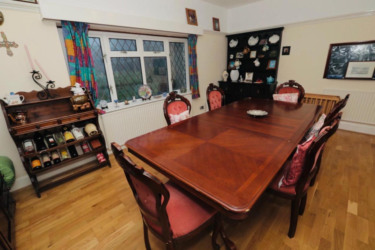 Amazing Quiet Garden House Near London Luton Airport Daire Dış mekan fotoğraf