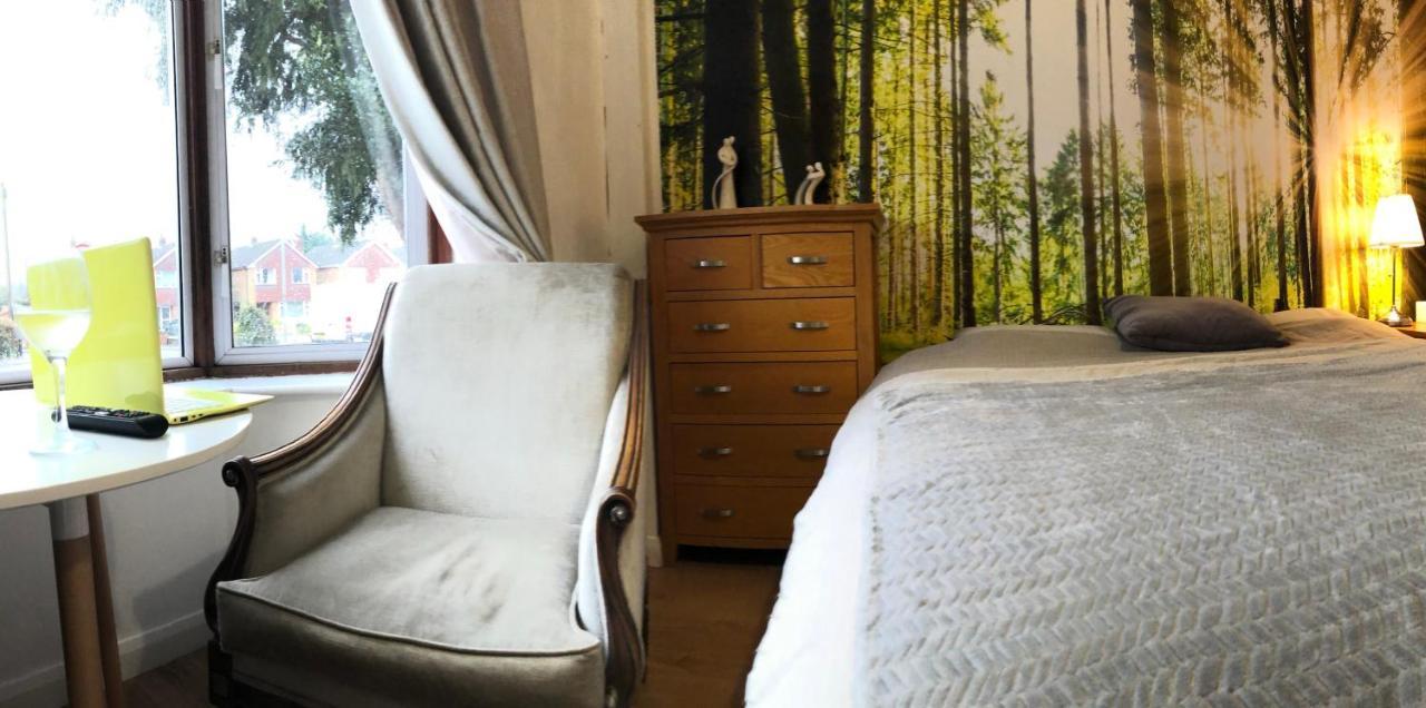 Amazing Quiet Garden House Near London Luton Airport Daire Dış mekan fotoğraf