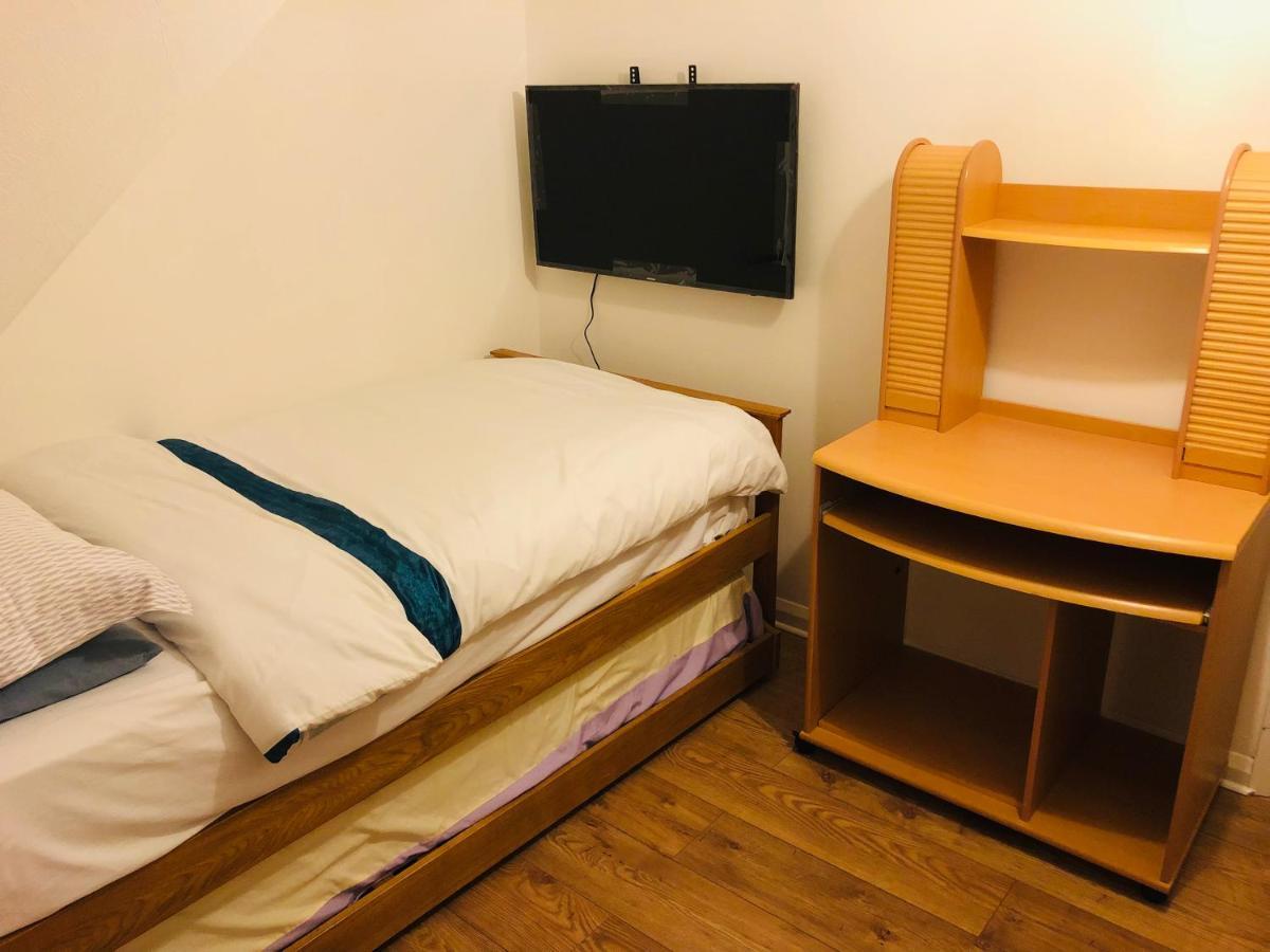 Amazing Quiet Garden House Near London Luton Airport Daire Dış mekan fotoğraf