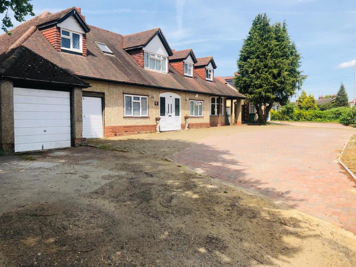 Amazing Quiet Garden House Near London Luton Airport Daire Dış mekan fotoğraf