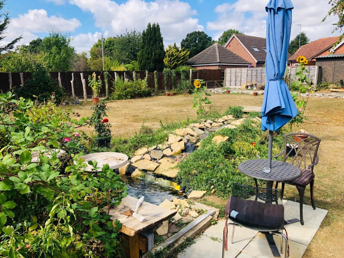 Amazing Quiet Garden House Near London Luton Airport Daire Dış mekan fotoğraf